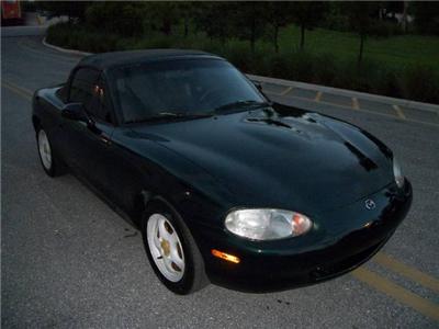 Used Mazda MX5Miata 1999 : $4500