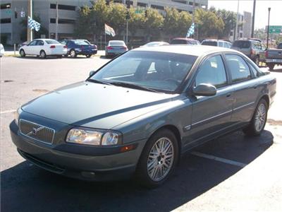 Used Volvo S80 2001 : $7999
