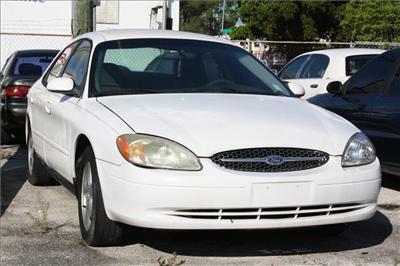 Used Ford Taurus 2001 : $3850