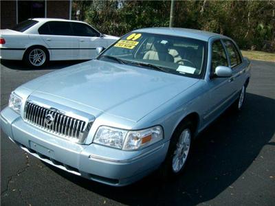 Used Mercury GrandMarquis 2009 : $17900