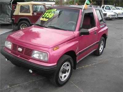 Used Geo Tracker 1994 : $2950
