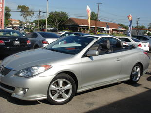 used Toyota Camry Solara SLE V6 2006 : $12995