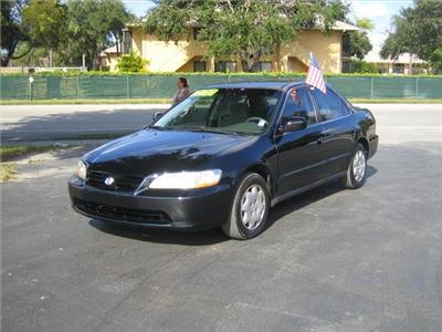 Used Honda Accord 1999 : $4500