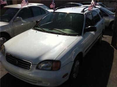 Used Suzuki Esteem 2001 : $2895