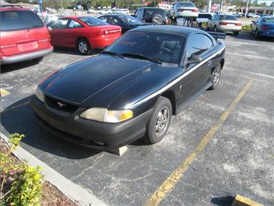 Used Ford Mustang 1995 : $0