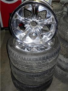 Used Bridgestone CustomWheels 2012 : $900