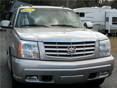 Used Cadillac Escalade 2005 : $17995