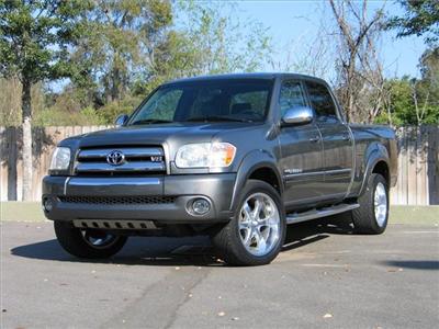 Used Toyota Tundra 2005 : $16500