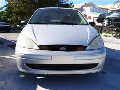 Used Ford Focus 2000 : $3500