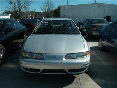 Used Oldsmobile Alero 2004 : $7999