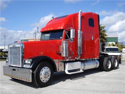 Used Freightliner CLASSIC 2003 : $30000
