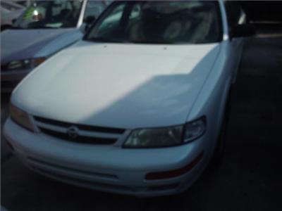 Used Nissan Maxima 1997 : $4100