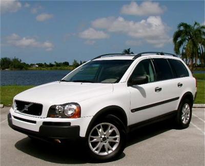 Used Volvo XC90 2004 : $11975