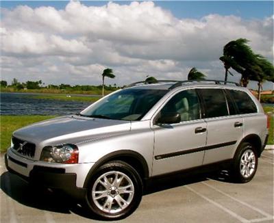 Used Volvo XC90 2003 : $12975