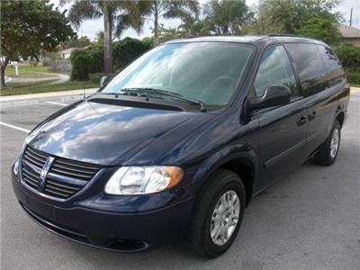 Used Dodge GrandCaravan 2005 : $5950