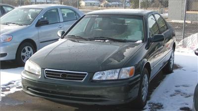 Used Toyota Camry 2000 : $4400