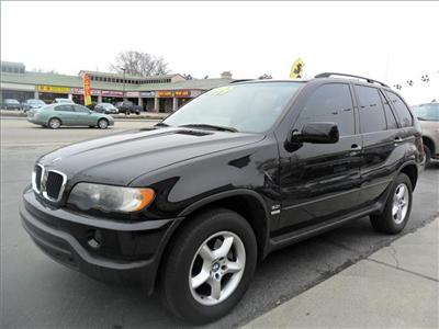 Used BMW X5 2002 : $11999