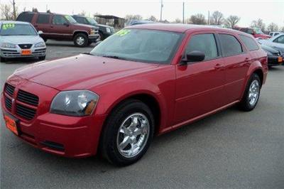 Used Dodge Magnum 2005 : $11995