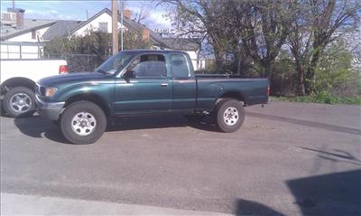 Used Toyota Tacoma 1995 : $6995