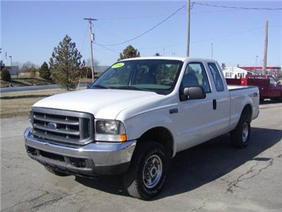 Used Ford F250 2004 : $6800