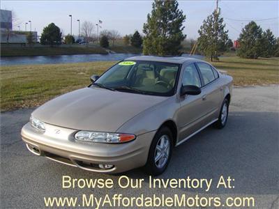 Used Oldsmobile Alero 2004 : $7250