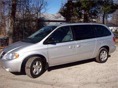 Used Dodge GrandCaravan 2005 : $8995