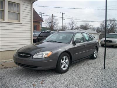 Used Ford Taurus 2003 : $3995