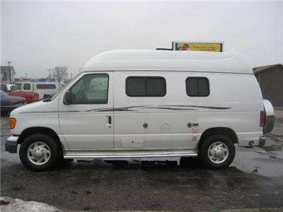 Used Ford E350Wagon 2003 : $16490