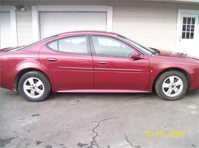 Used Pontiac GrandPrix 2004 : $5500