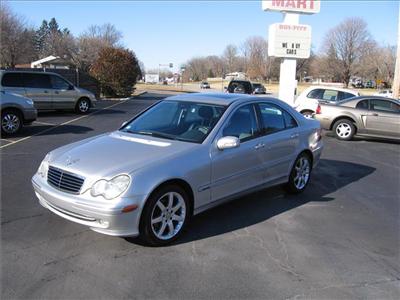Used Mercedes-Benz CClass 2004 : $11990