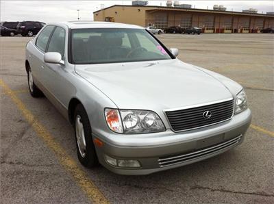 Used Lexus LS400 2000 : $8995