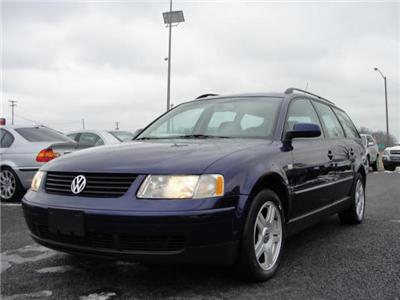 Used Volkswagen Passat 2001 : $5911