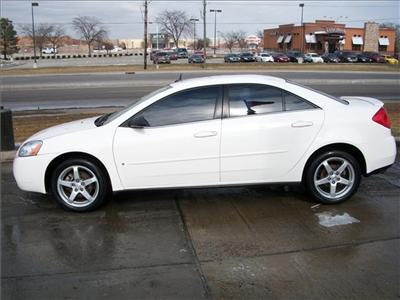 Used Pontiac G6 2009 : $13988