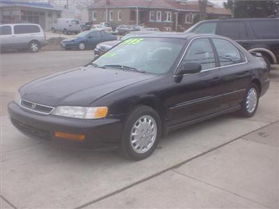 Used Honda Accord 1996 : $2695