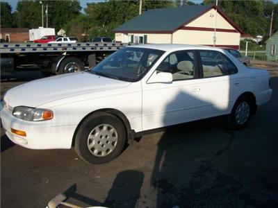 Used Toyota Camry 1996 : $3200