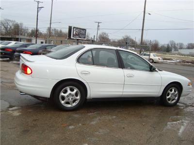 Used Oldsmobile Intrigue 2000 : $3698
