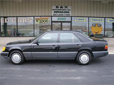 Used Mercedes-Benz 300 1990 : $2695