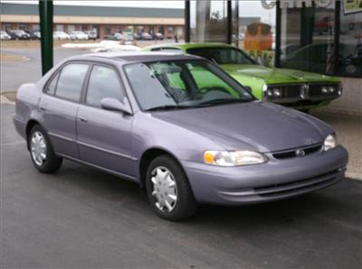 Used Toyota Corolla 1998 : $3795