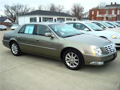 Used Cadillac DTS 2010 : $33995