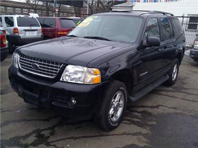 Used Ford Explorer 2004 : $8595
