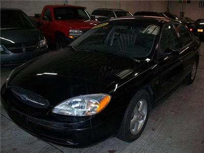 Used Ford Taurus 2000 : $4995