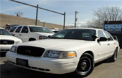 Used Ford CrownVictoria 2005 : $4195