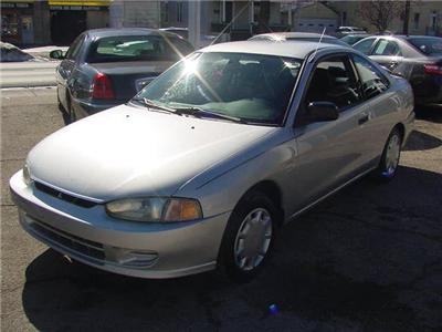 Used Mitsubishi Mirage 2002 : $3995