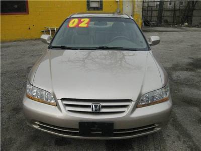Used Honda Accord 2002 : $7995