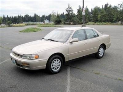 Used Toyota Camry 1996 : $2200
