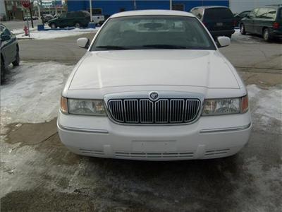 Used Mercury GrandMarquis 2002 : $4995
