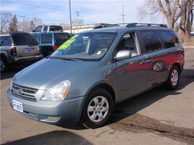 Used Kia Sedona 2007 : $9995