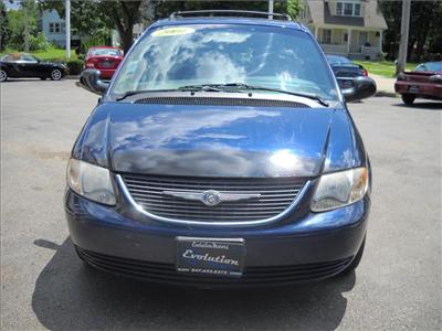 Used Chrysler TownandCountry 2001 : $4995