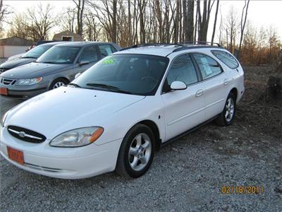 Used Ford Taurus 2000 : $2995