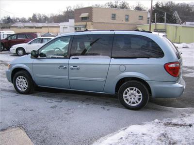 Used Dodge GrandCaravan 2005 : $10750